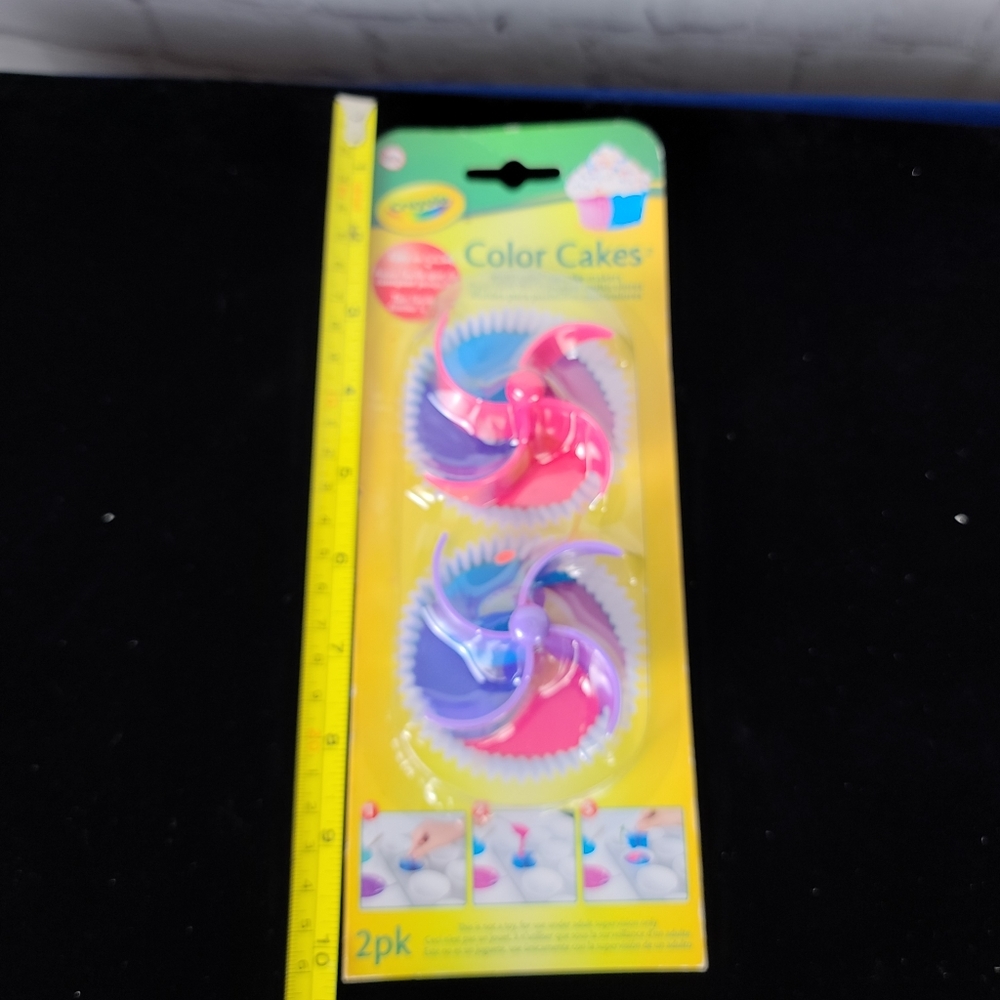 Crayola Color Cakes